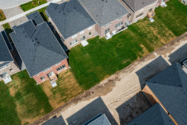 18-Ainslie-Hill-Crescent-Georgina-Exterior-Web-Salisbury-13