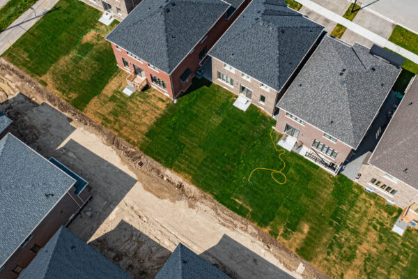 18-Ainslie-Hill-Crescent-Georgina-Exterior-Web-Salisbury-16