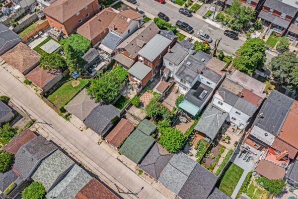 201-Gilbert-Avenue-Toronto-Web-Salisbury-16