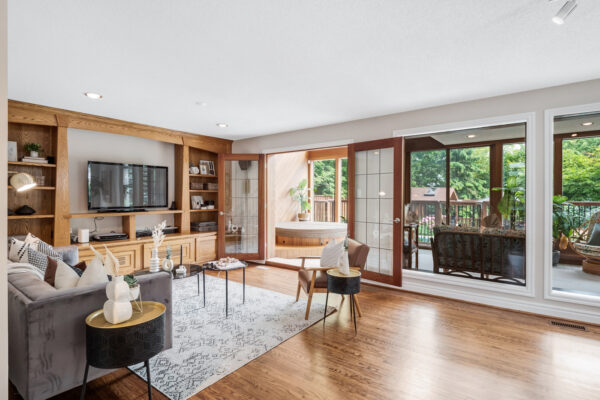 205-Rouge-Hills-Drive-Toronto-Web-Salisbury-28