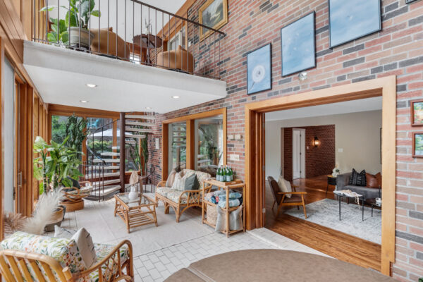 205-Rouge-Hills-Drive-Toronto-Web-Salisbury-34