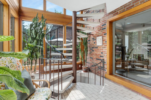 205-Rouge-Hills-Drive-Toronto-Web-Salisbury-37