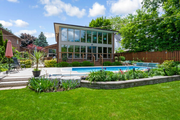 205-Rouge-Hills-Drive-Toronto-Web-Salisbury-80