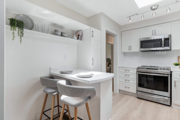 324-Flagstone-Terrace-Toronto-Web-Salisbury-22