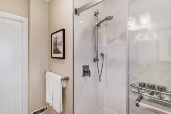 324-Flagstone-Terrace-Toronto-Web-Salisbury-28