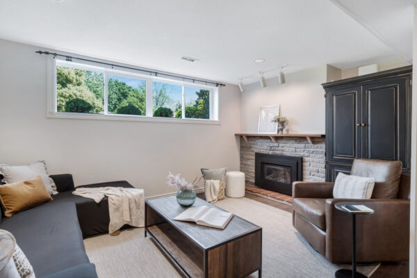 324-Flagstone-Terrace-Toronto-Web-Salisbury-37