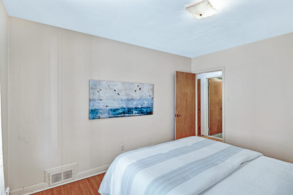 65-Tamworth-Road-Toronto-Web-Salisbury-29