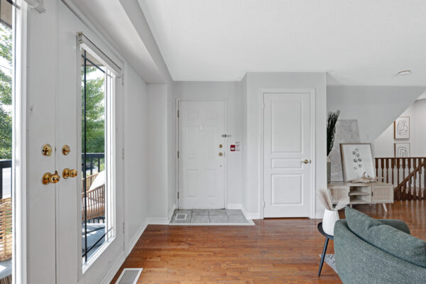 118-Finch-Avenue-West-TH-#1-Toronto-Web-Salisbury-11