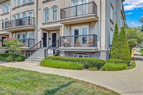 118-Finch-Avenue-West-TH-#1-Toronto-Web-Salisbury-8
