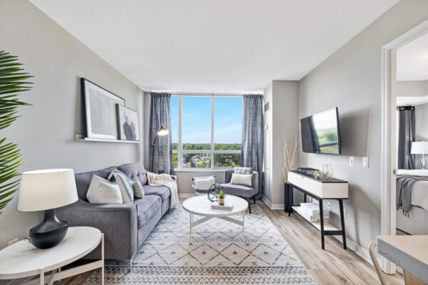 1200-The-Esplanade-N-#905-Pickering-Web-Salisbury-17