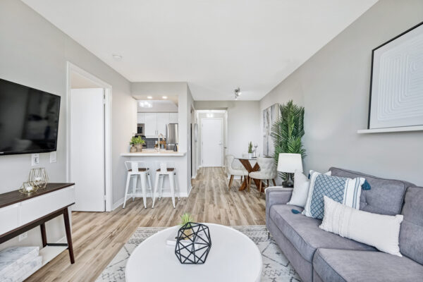 1200-The-Esplanade-N-#905-Pickering-Web-Salisbury-21
