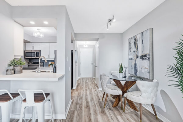 1200-The-Esplanade-N-#905-Pickering-Web-Salisbury-26