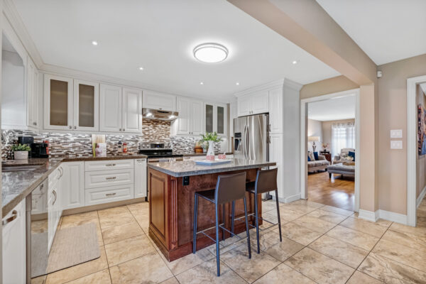 147-Governor-Crescent-Vaughan-Web-Salisbury-18