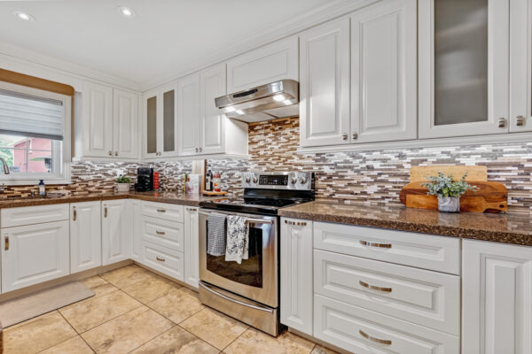 147-Governor-Crescent-Vaughan-Web-Salisbury-19