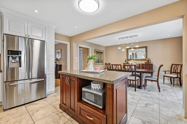 147-Governor-Crescent-Vaughan-Web-Salisbury-21