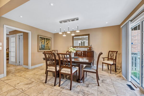 147-Governor-Crescent-Vaughan-Web-Salisbury-22