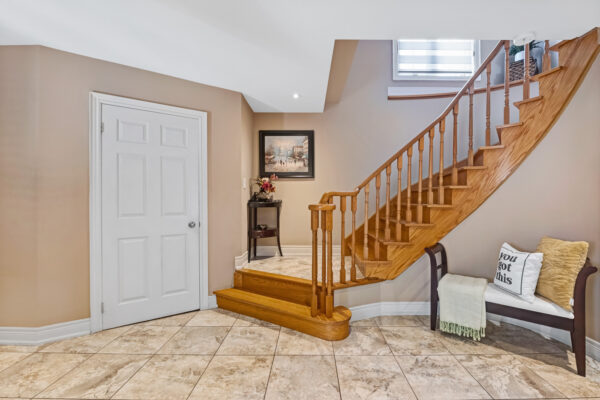 147-Governor-Crescent-Vaughan-Web-Salisbury-26