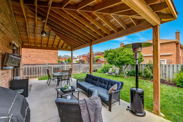 147-Governor-Crescent-Vaughan-Web-Salisbury-52
