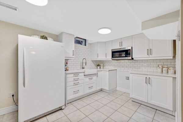 304-Killian-Road-Vaughan-Web-Salisbury-46