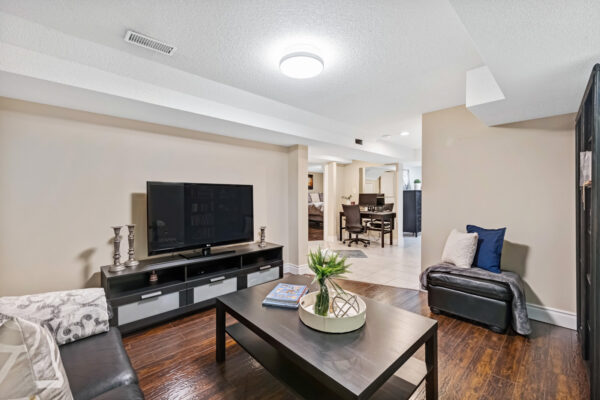 304-Killian-Road-Vaughan-Web-Salisbury-49