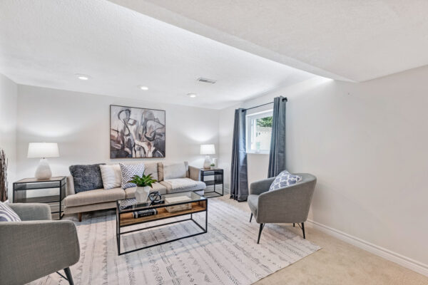 31-Rodarick-Drive-Toronto-Web-Salisbury-37