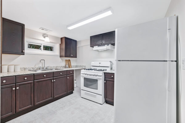 31-Rodarick-Drive-Toronto-Web-Salisbury-42
