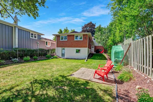 31-Rodarick-Drive-Toronto-Web-Salisbury-53