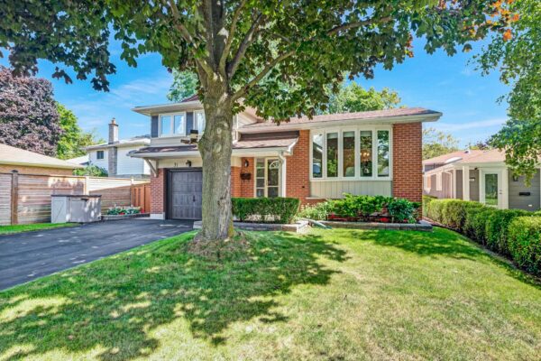 31-Rodarick-Drive-Toronto-Web-Salisbury-7