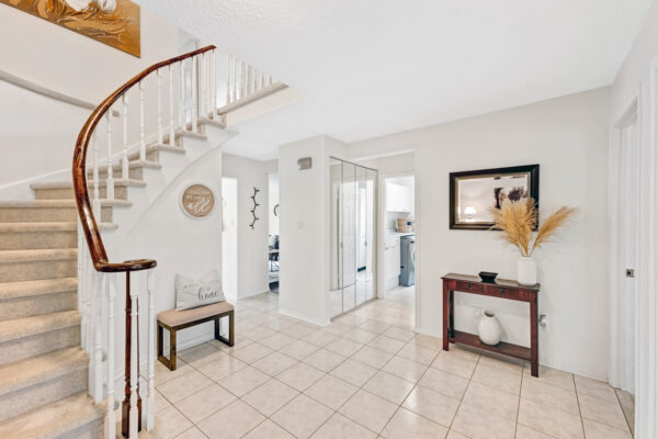 4008-Powderhorn-Court-Mississauga-Web-Salisbury-10