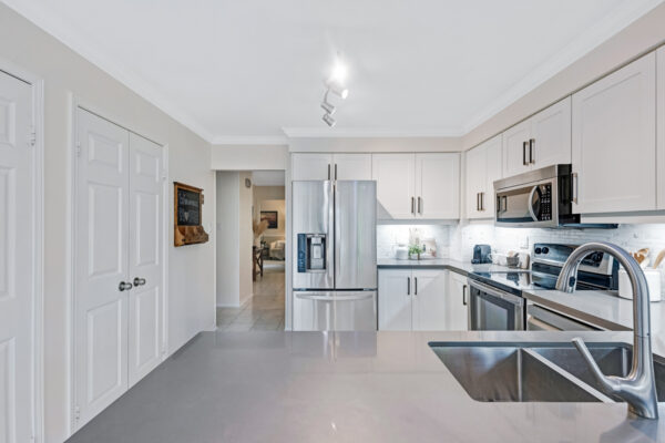 4008-Powderhorn-Court-Mississauga-Web-Salisbury-22