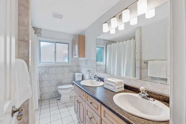 4008-Powderhorn-Court-Mississauga-Web-Salisbury-51