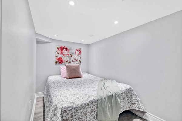 42-Boticelli-Way-Vaughan-Web-Salisbury-54