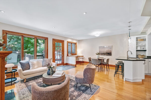 46-Bowood-Avenue-Toronto-Web-Salisbury-25