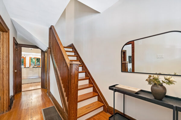 46-Bowood-Avenue-Toronto-Web-Salisbury-31