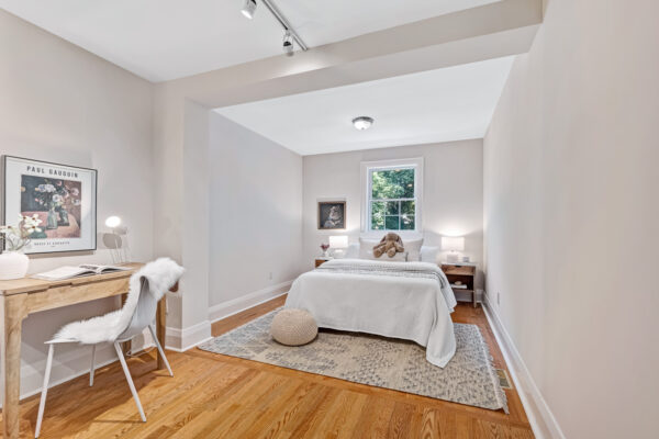 46-Bowood-Avenue-Toronto-Web-Salisbury-37