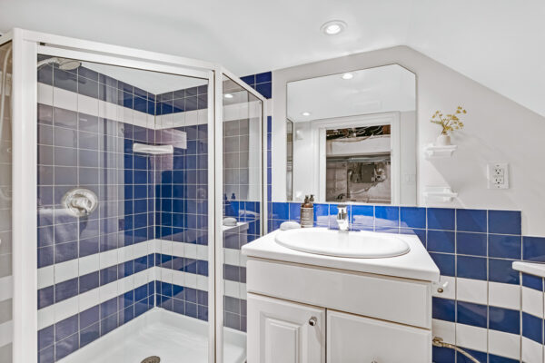 46-Bowood-Avenue-Toronto-Web-Salisbury-47