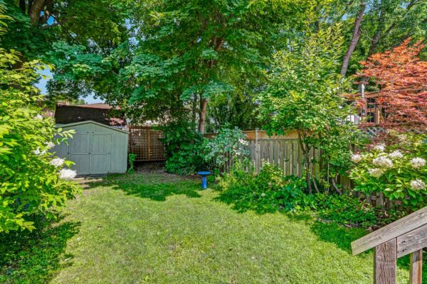 46-Bowood-Avenue-Toronto-Web-Salisbury-52
