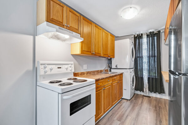 49-Victoria-Street-Orillia-Web-Salisbury-19