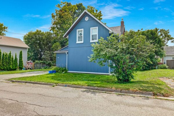 49-Victoria-Street-Orillia-Web-Salisbury-6