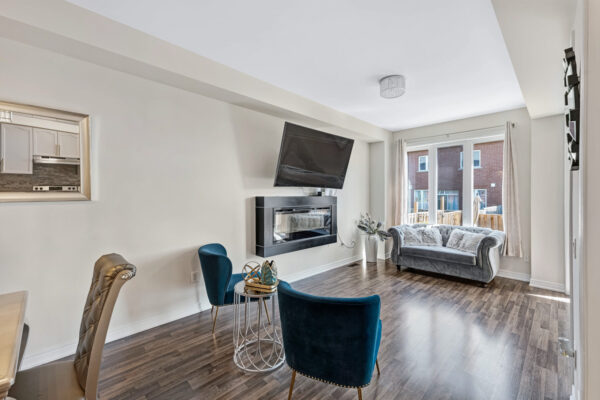 51-Selby-Crescent-Bradford-Web-Salisbury-14