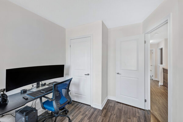51-Selby-Crescent-Bradford-Web-Salisbury-37