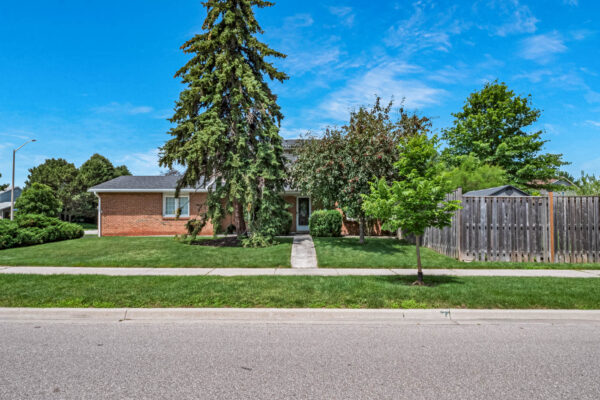 6303-Neuchatel-Road-Mississauga-Web-Salisbury-6