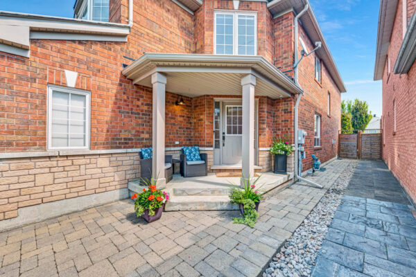 83-Aloe-Avenue-Richmond-Hill-Web-Salisbury-11