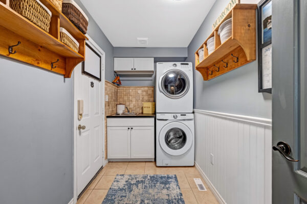 83-Aloe-Avenue-Richmond-Hill-Web-Salisbury-36