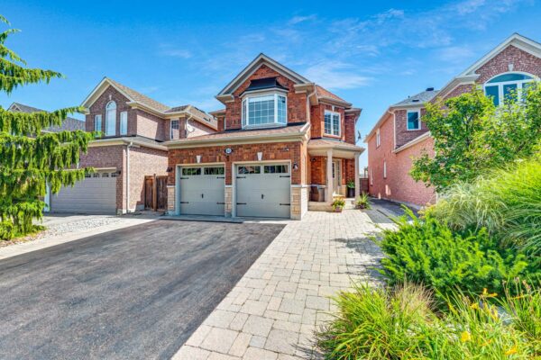 83-Aloe-Avenue-Richmond-Hill-Web-Salisbury-7