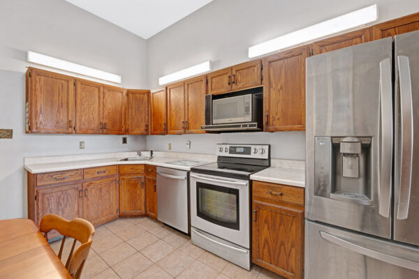 84-Pandora-Circle-Toronto-Web-Salisbury-16