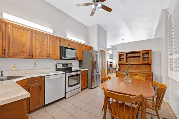 84-Pandora-Circle-Toronto-Web-Salisbury-18