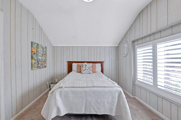 84-Pandora-Circle-Toronto-Web-Salisbury-24