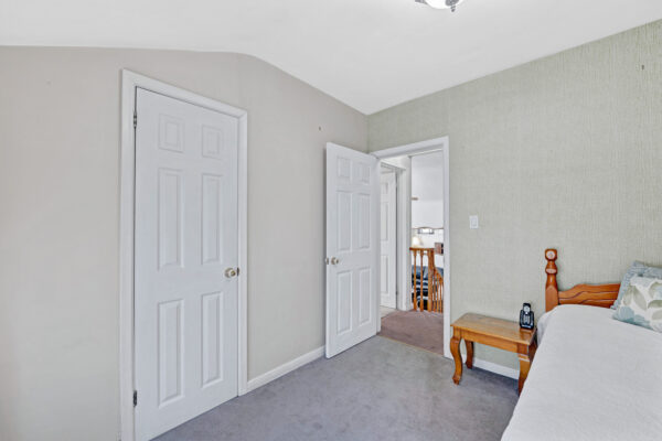 84-Pandora-Circle-Toronto-Web-Salisbury-28