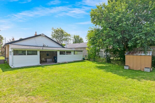 84-Pandora-Circle-Toronto-Web-Salisbury-40